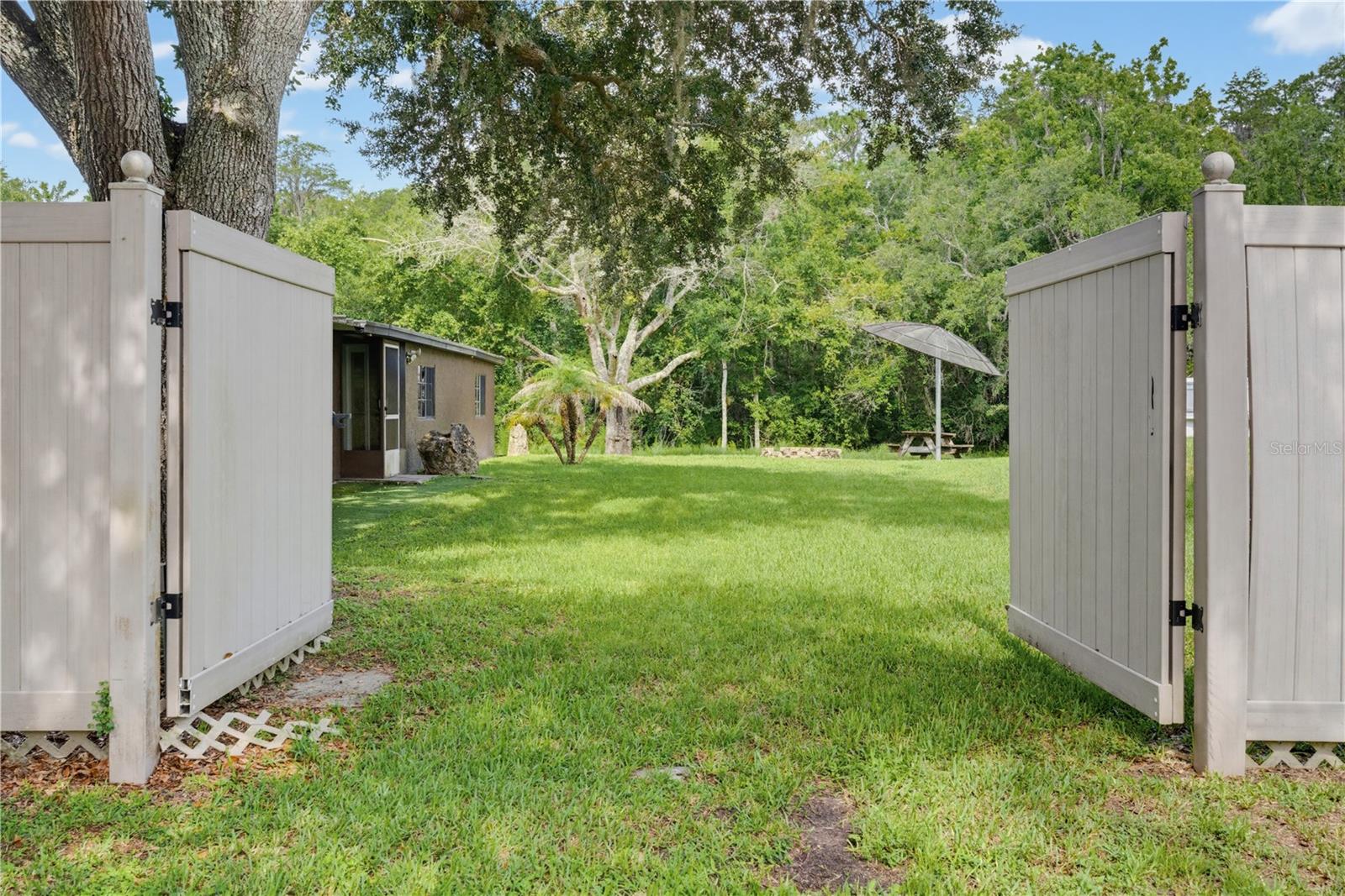 COVINGTONS - Residential