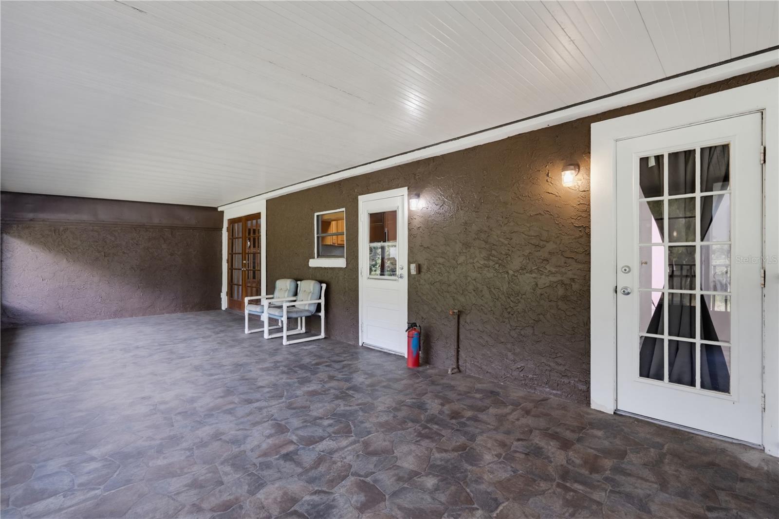 COVINGTONS - Residential