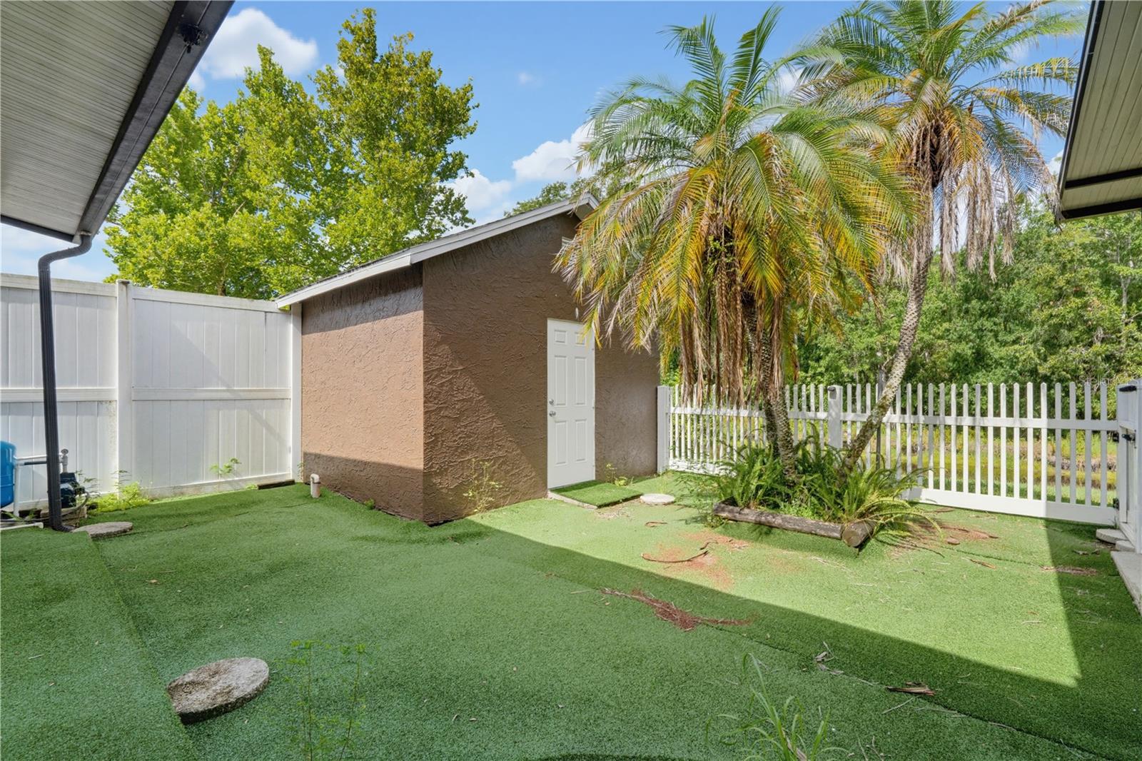 COVINGTONS - Residential