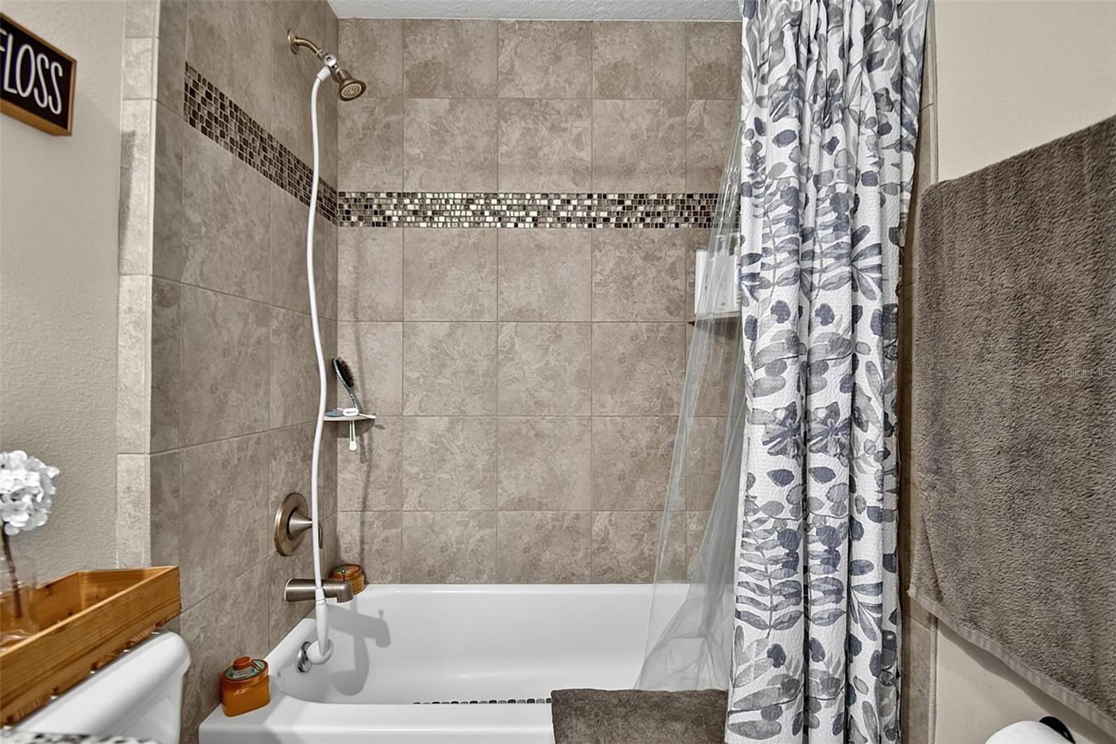 MATANZAS WOODS - Residential