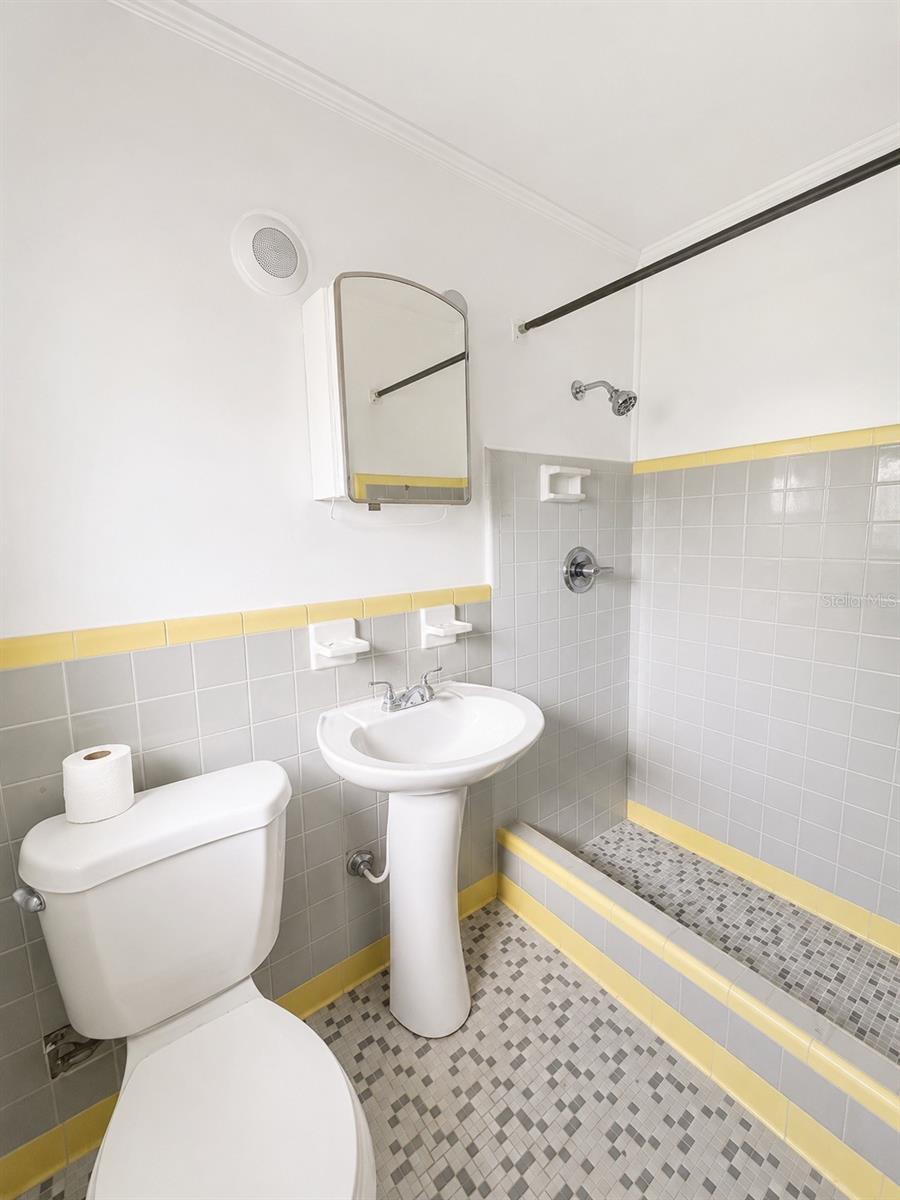 N/A - Residential Lease