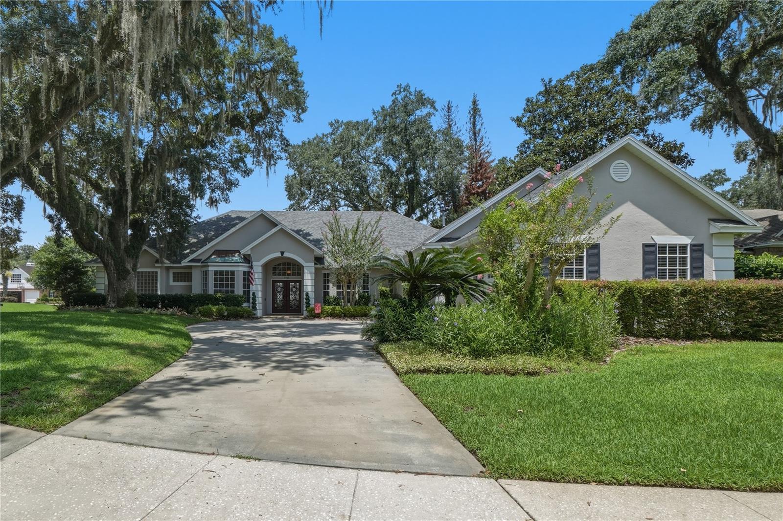 RIVER WALK - Residential