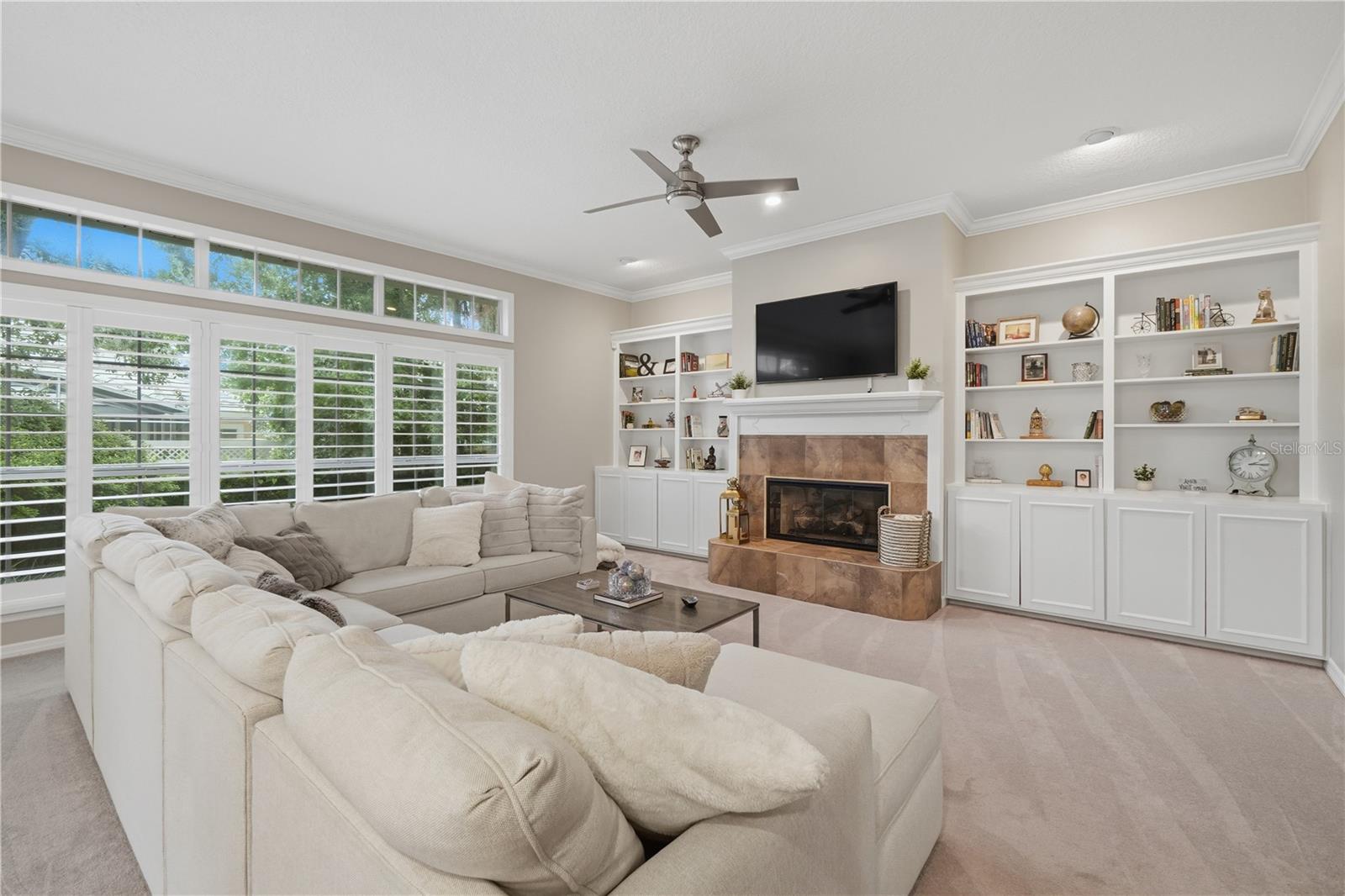 RIVER WALK - Residential
