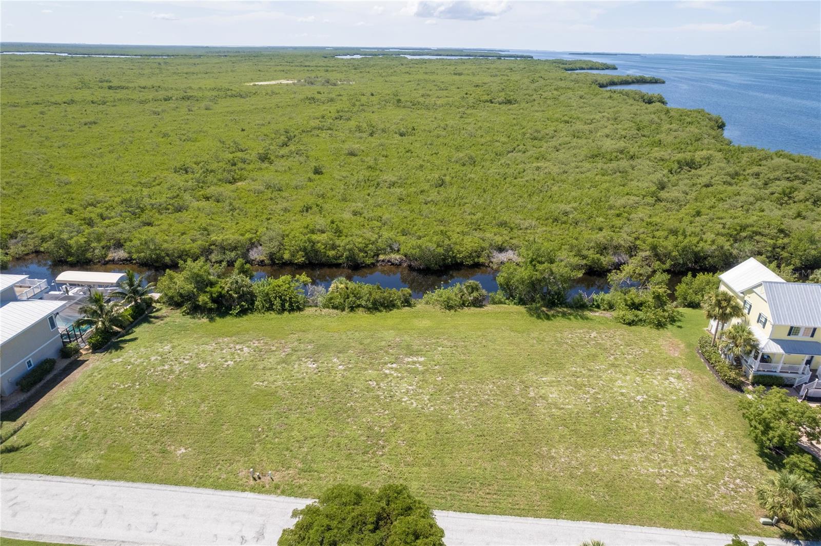 CORAL CREEK ANGLERS CLUB - Land