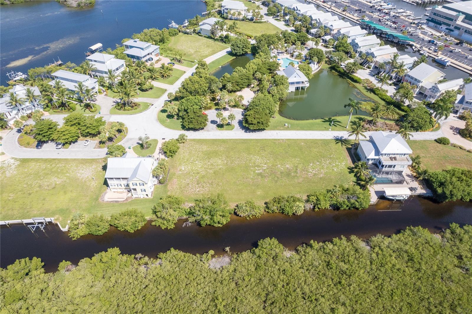 CORAL CREEK ANGLERS CLUB - Land