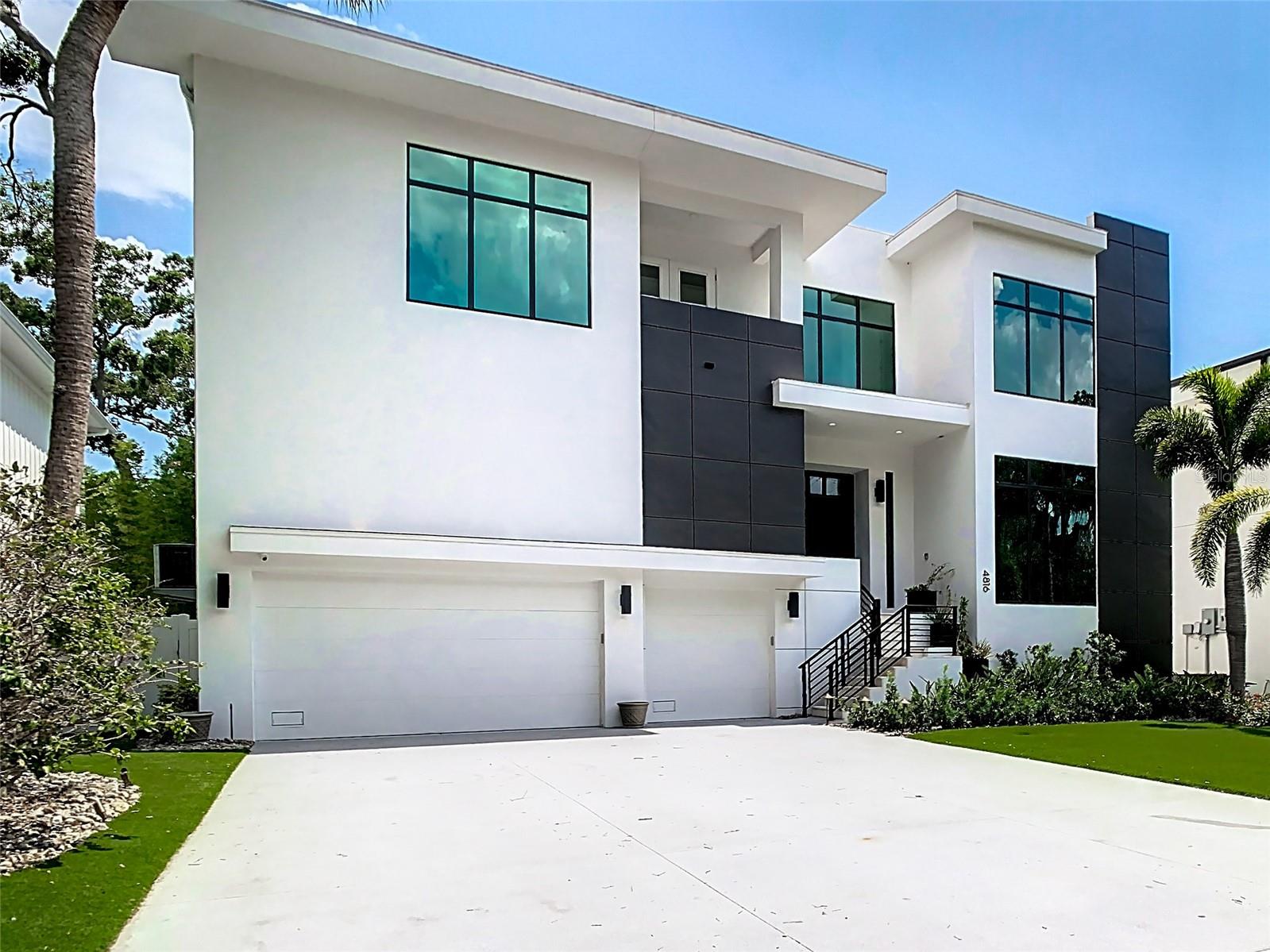 SUNSET PARK - Residential