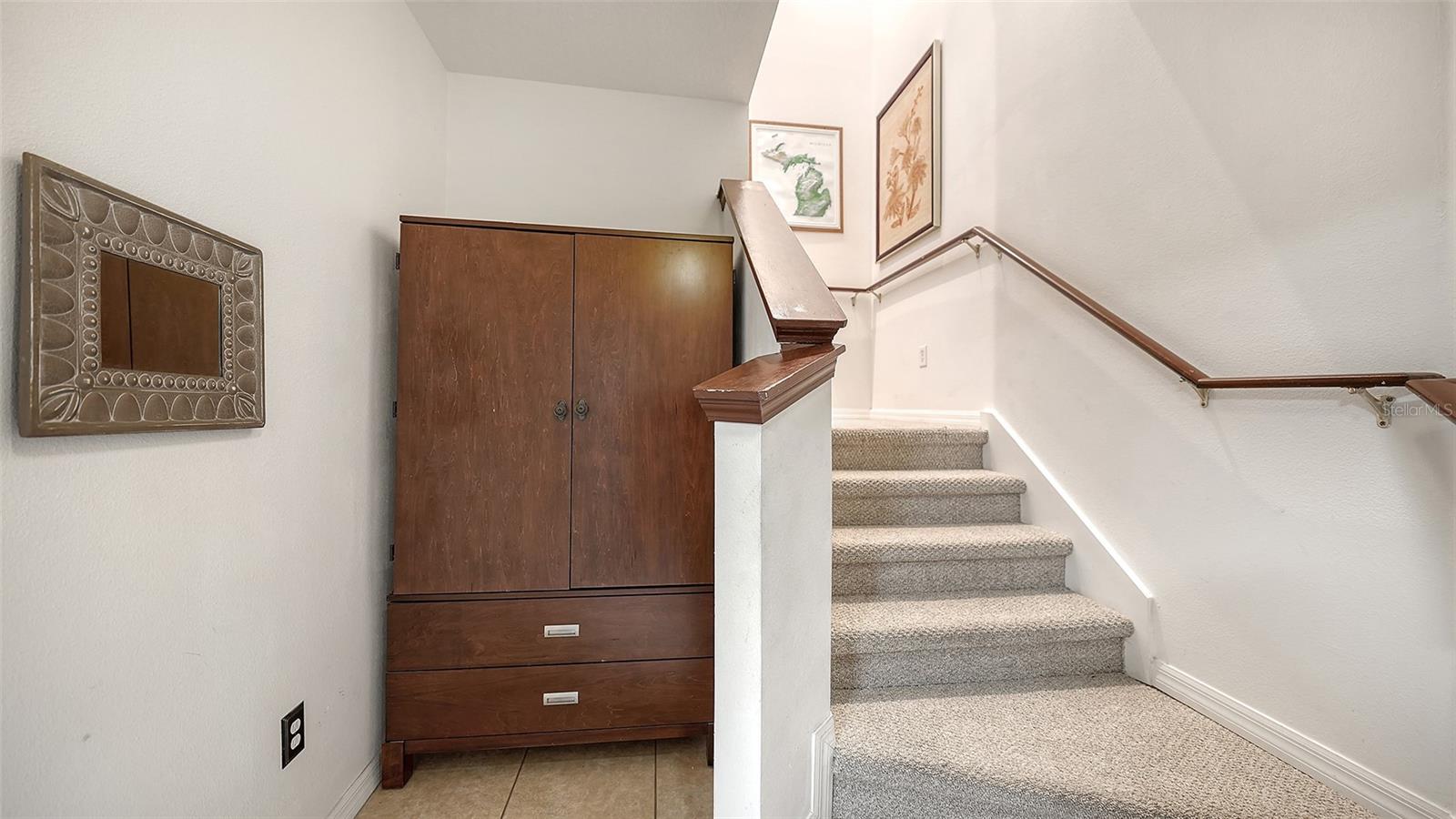 PALMER OAKS PH 1 & 2 - Residential Lease