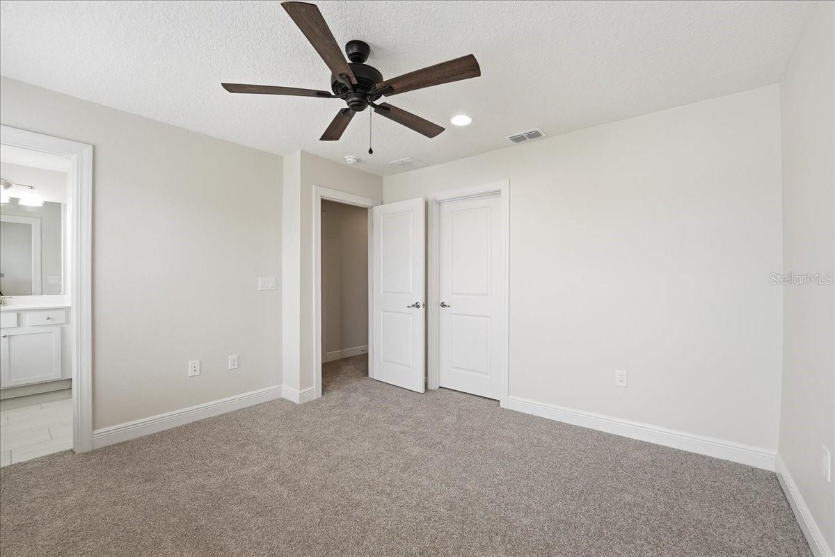 RESERVE/PK MANOR - Residential