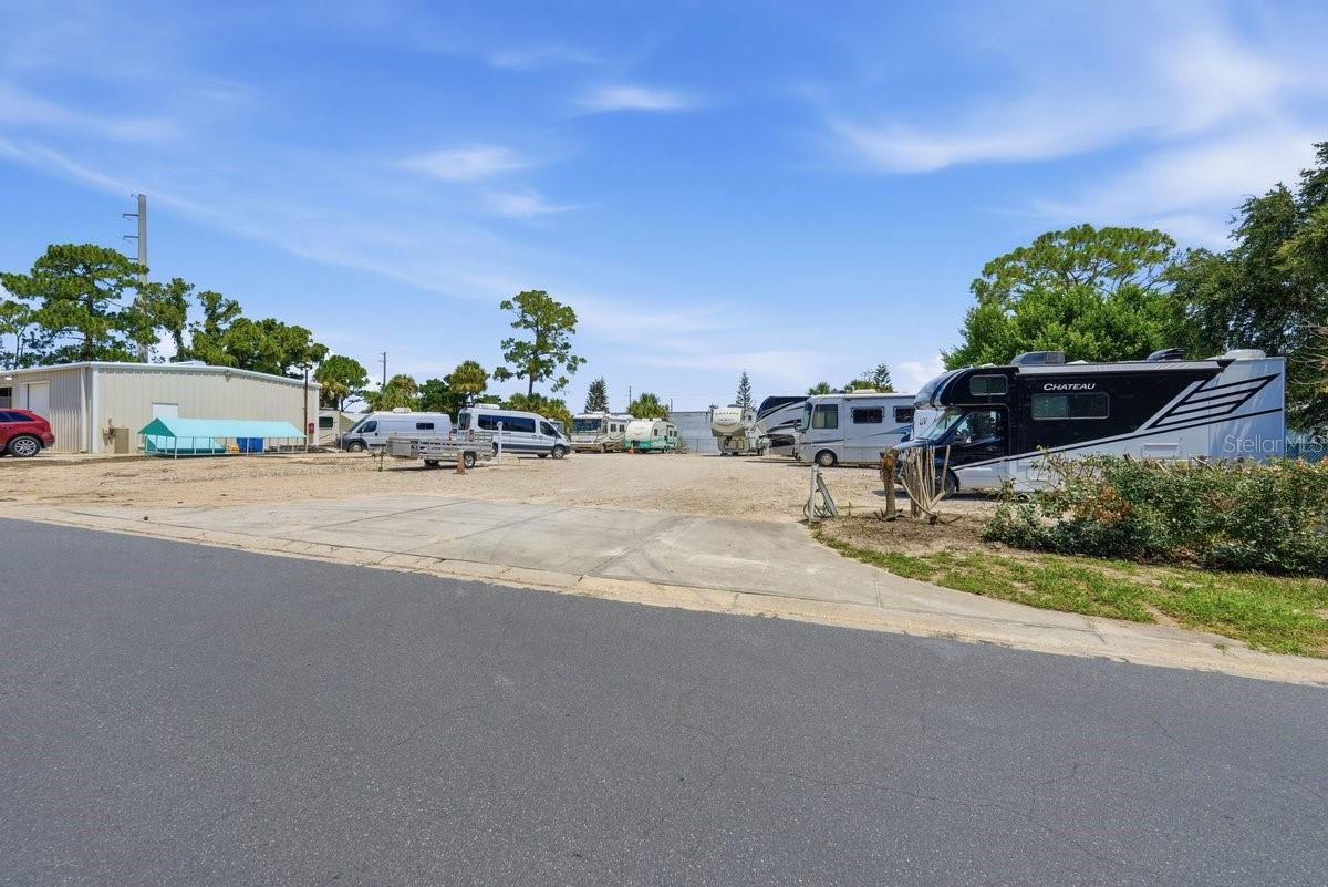 EDGEWATER LANDING PH 01 - Residential