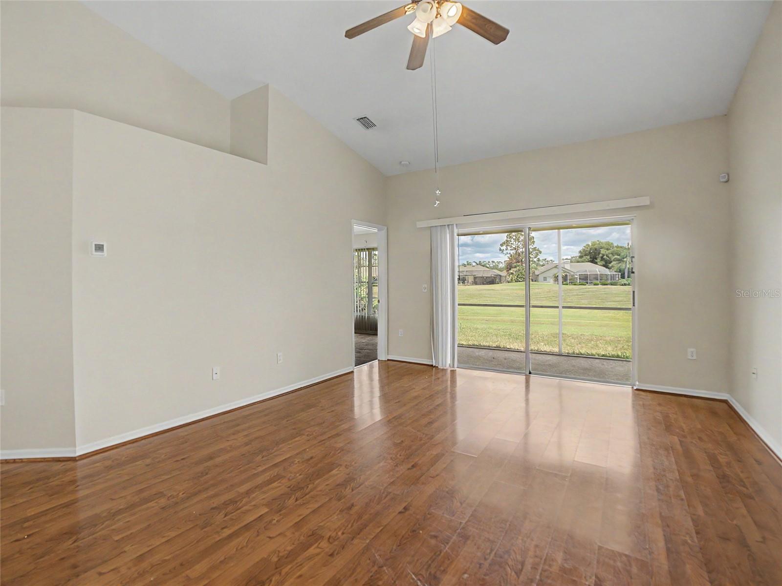 LAKE BERNADETTE - Residential