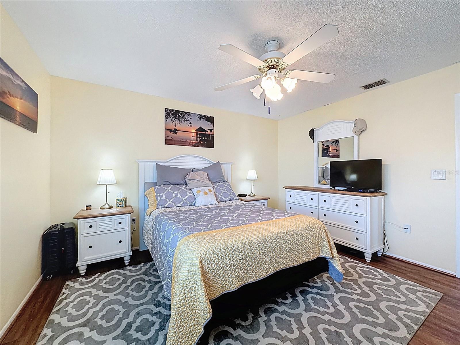 EAGLES POINT CONDO - Residential