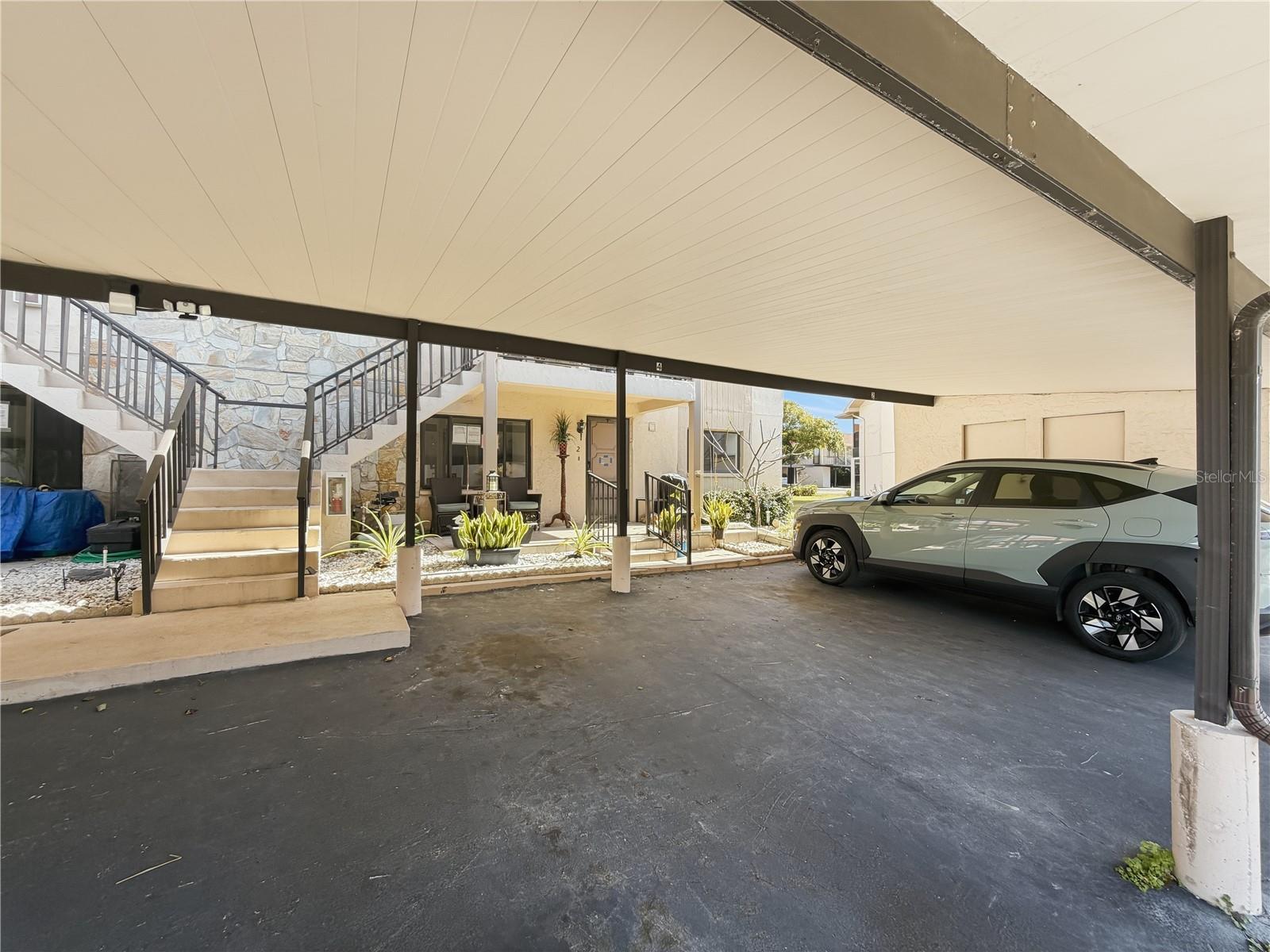EAGLES POINT CONDO - Residential