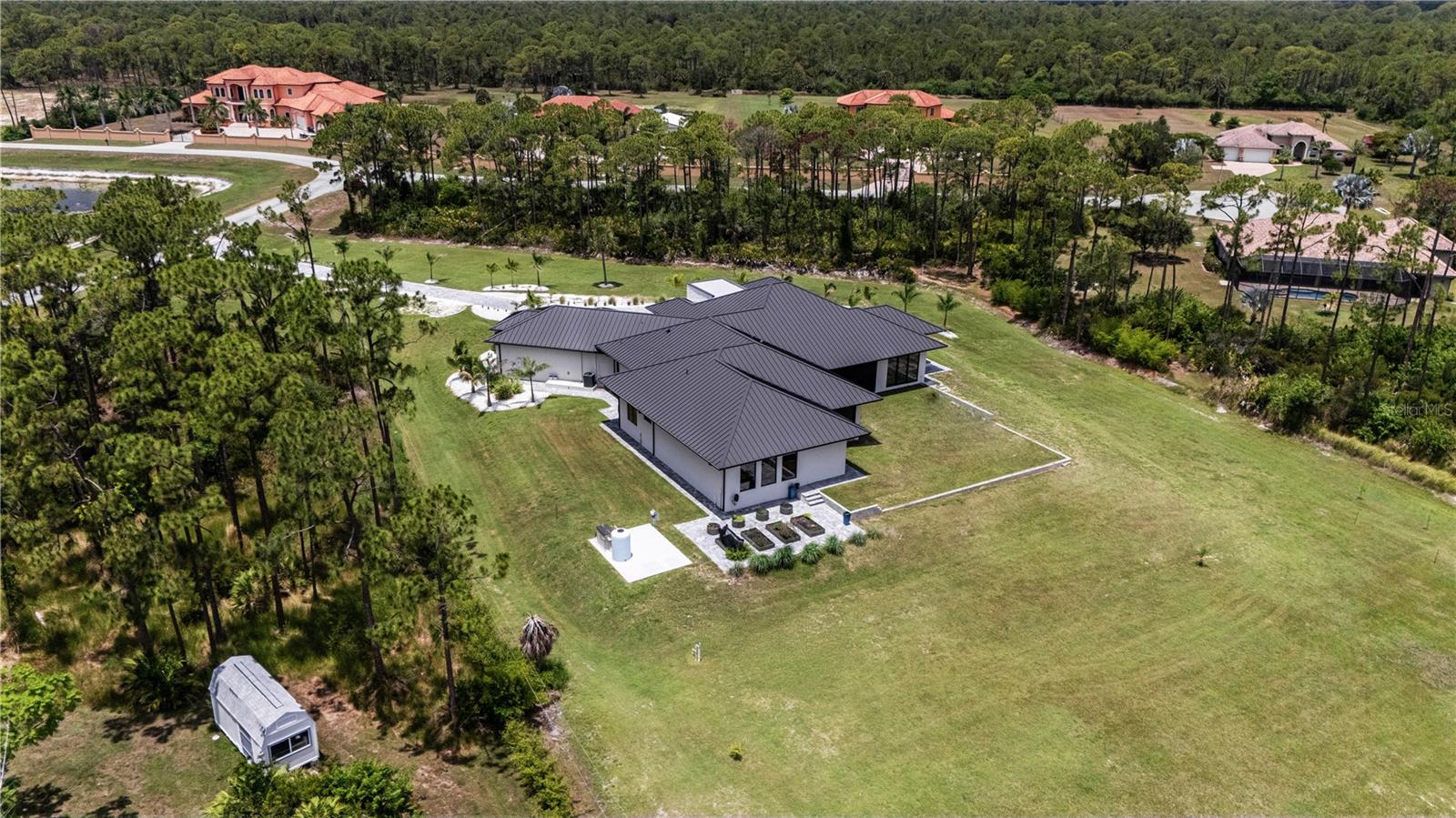LAKE GERALDINE - Residential