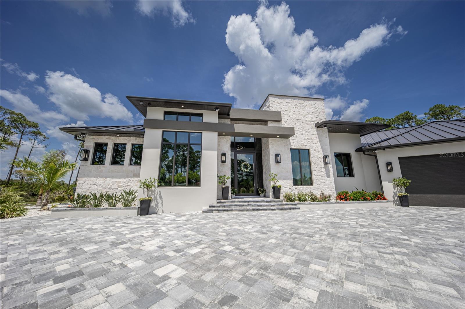 LAKE GERALDINE - Residential