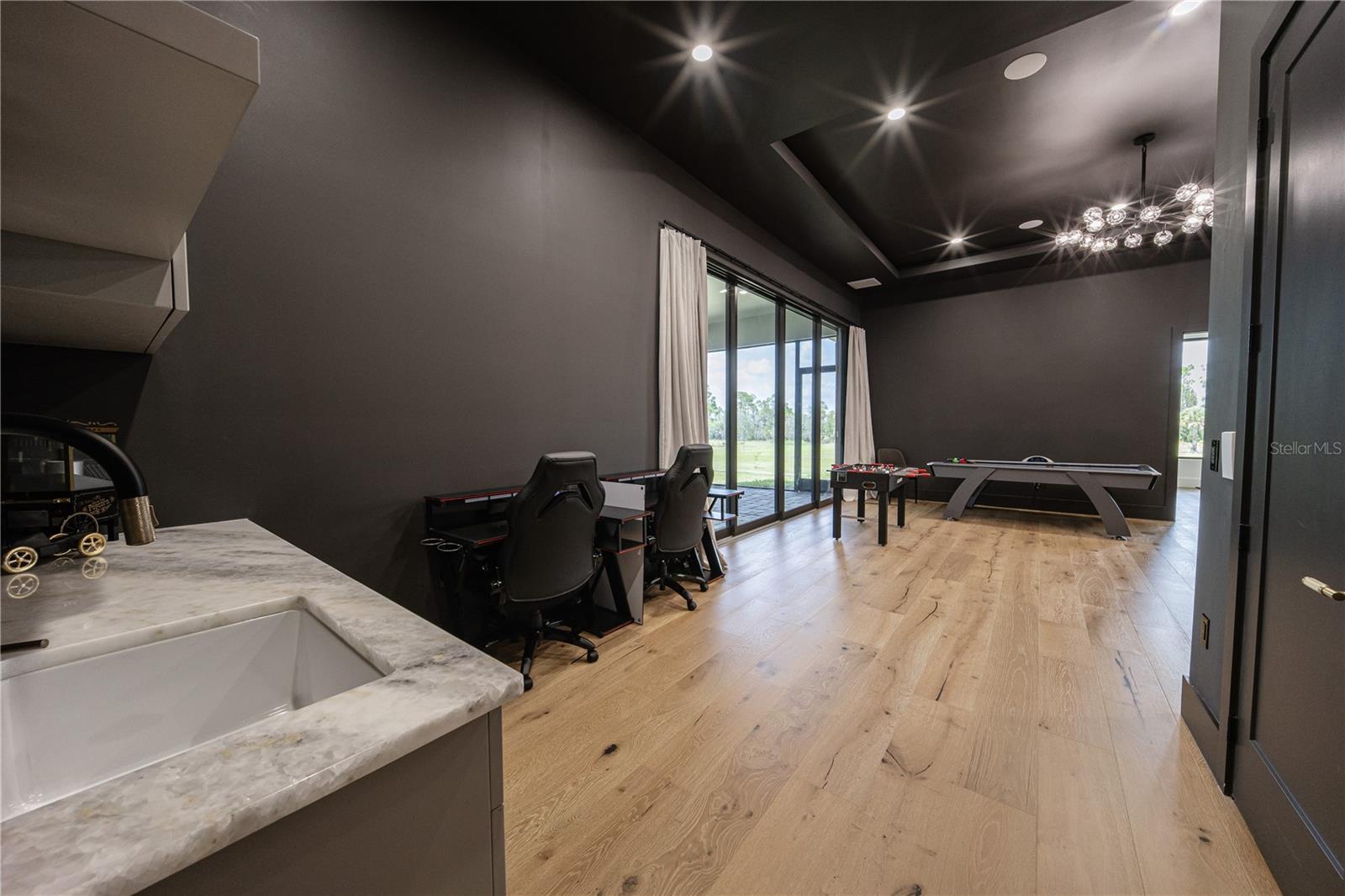 LAKE GERALDINE - Residential