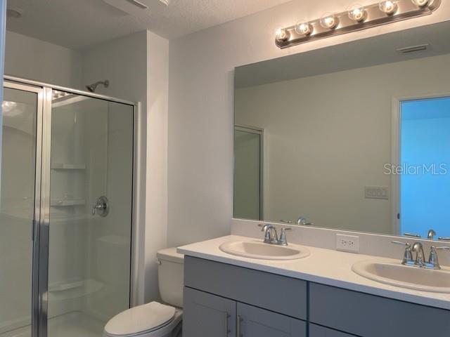 PALMERO - Residential Lease