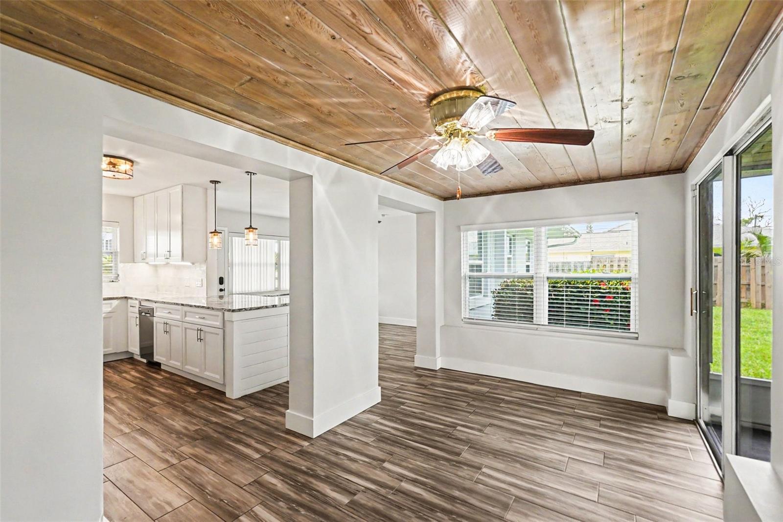 GULF & BAY ESTATES BLOCKS 4-7 - Residential
