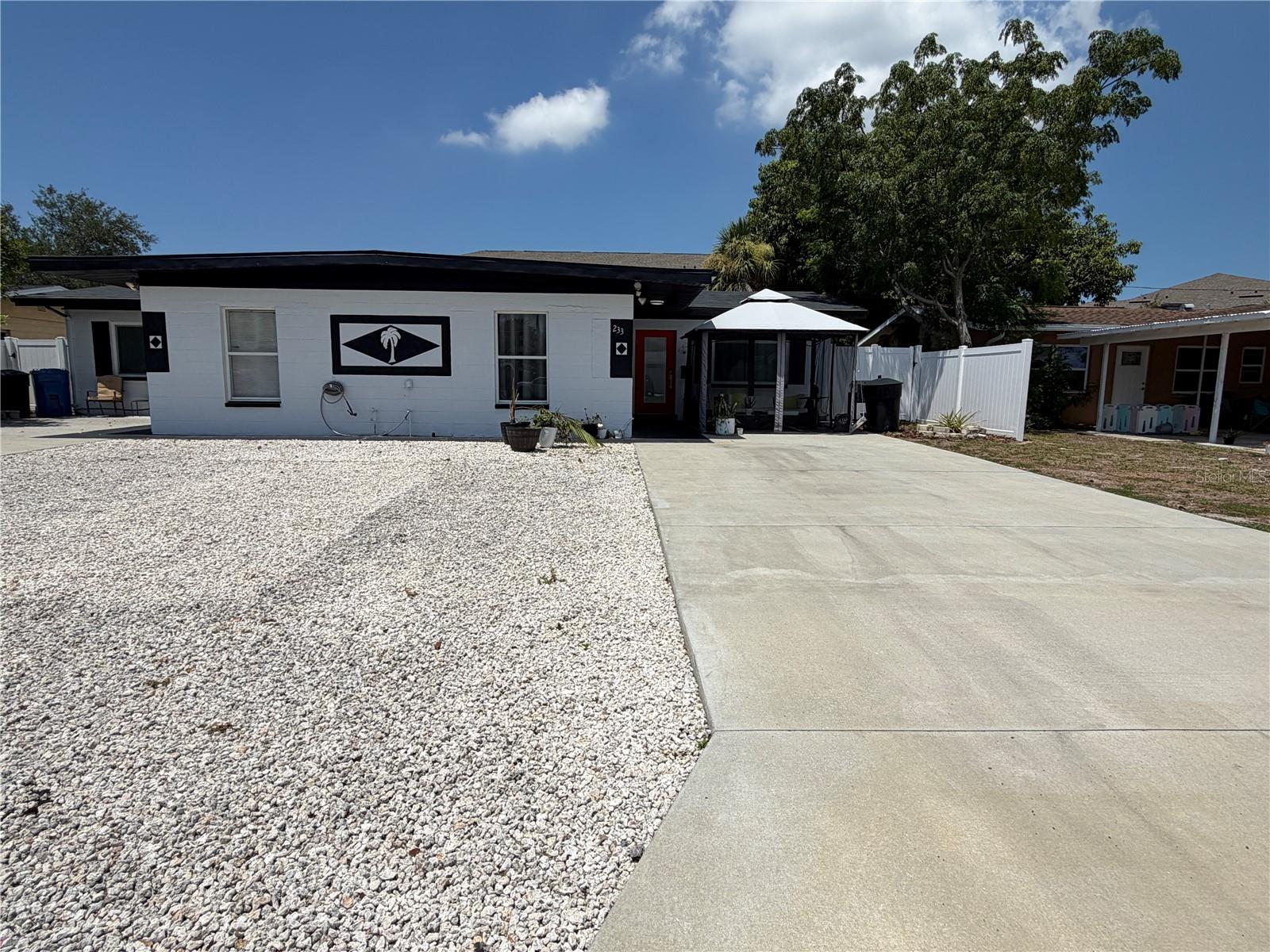 LEWIS ISLAND SEC 3 - Residential Lease