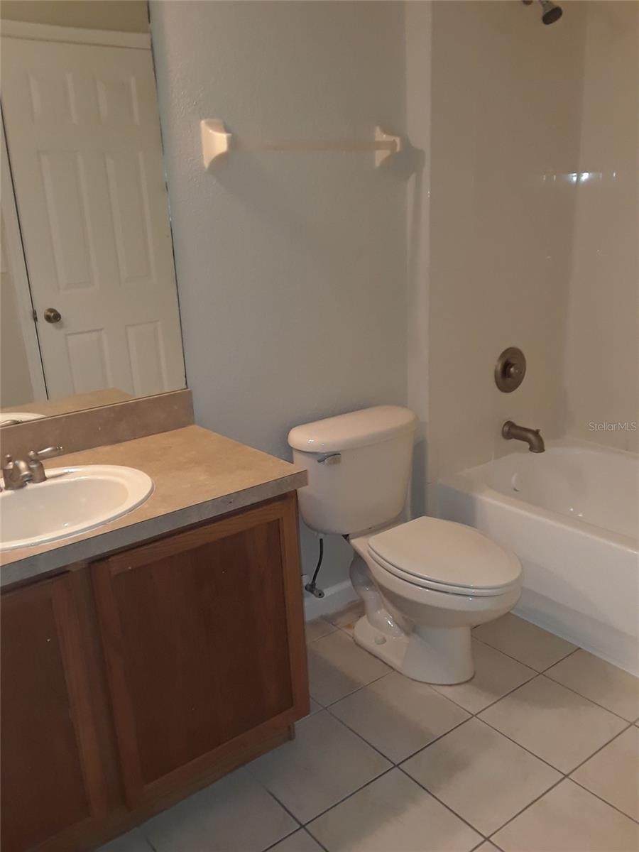 TRAFALGAR VILLAGE PH 1 - Residential Lease