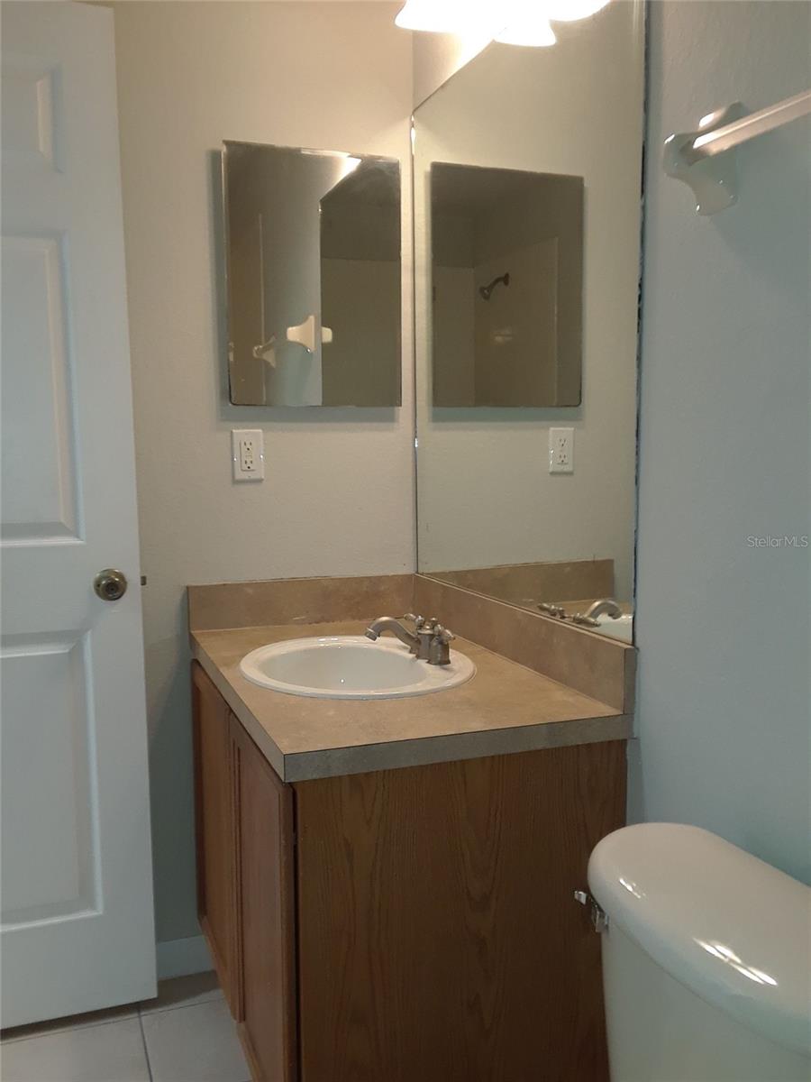 TRAFALGAR VILLAGE PH 1 - Residential Lease