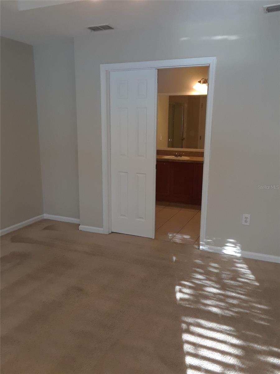 TRAFALGAR VILLAGE PH 1 - Residential Lease