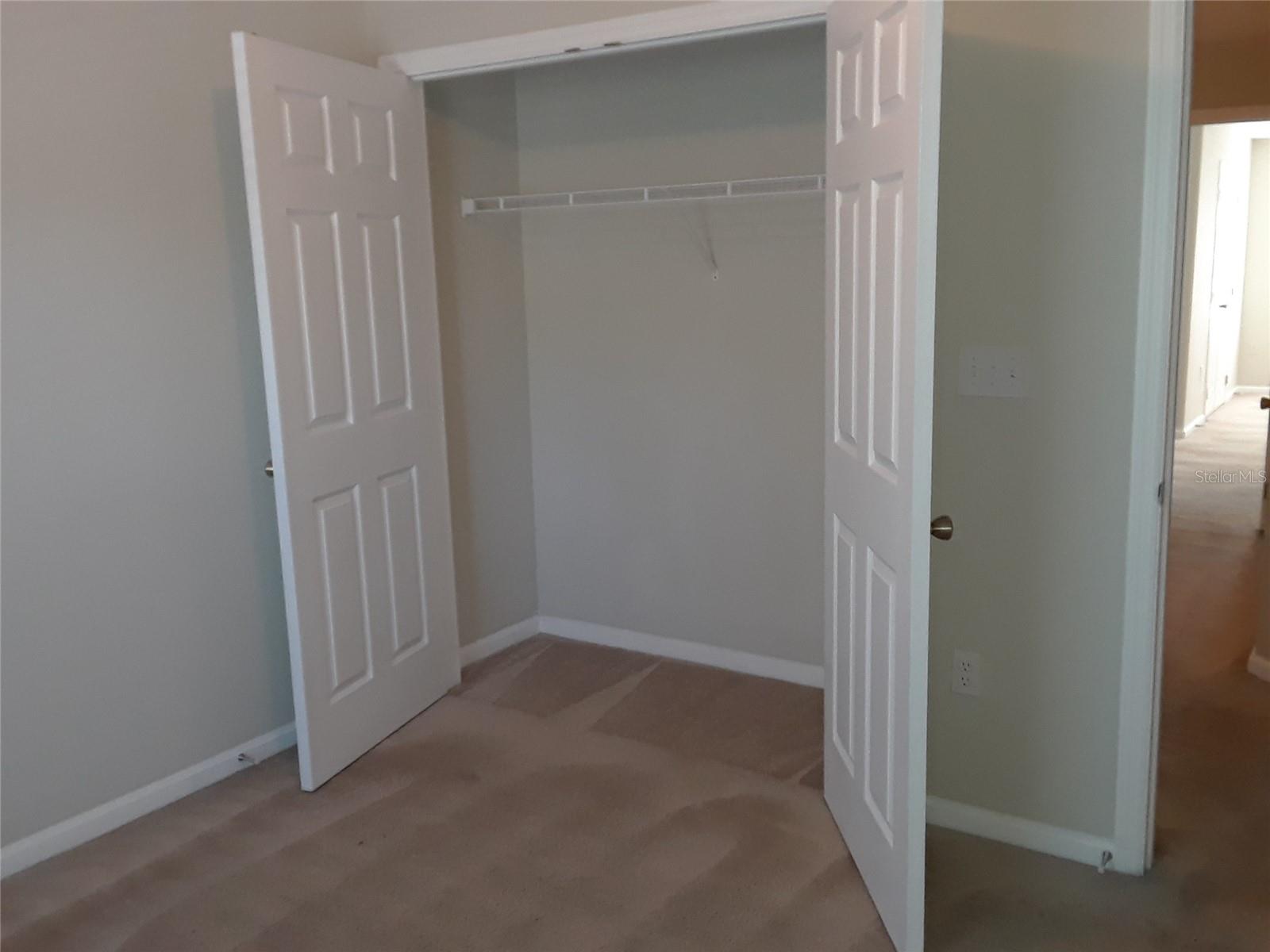 TRAFALGAR VILLAGE PH 1 - Residential Lease