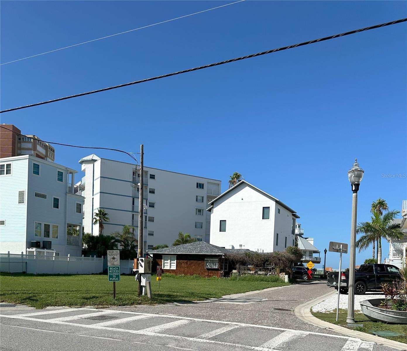 SURFSIDE CABANA CLUB REV - Land