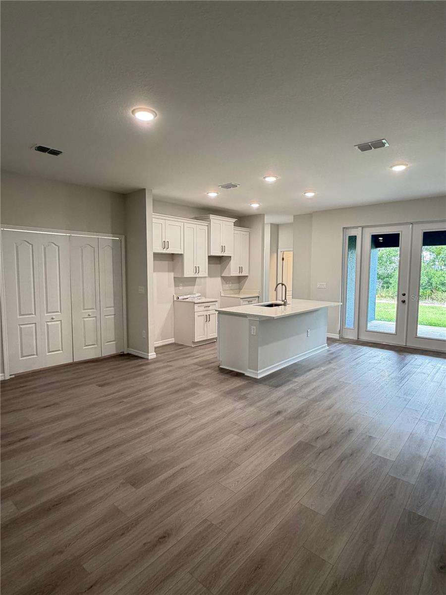 MARION OAKS UN FIVE A SUB - Residential Income