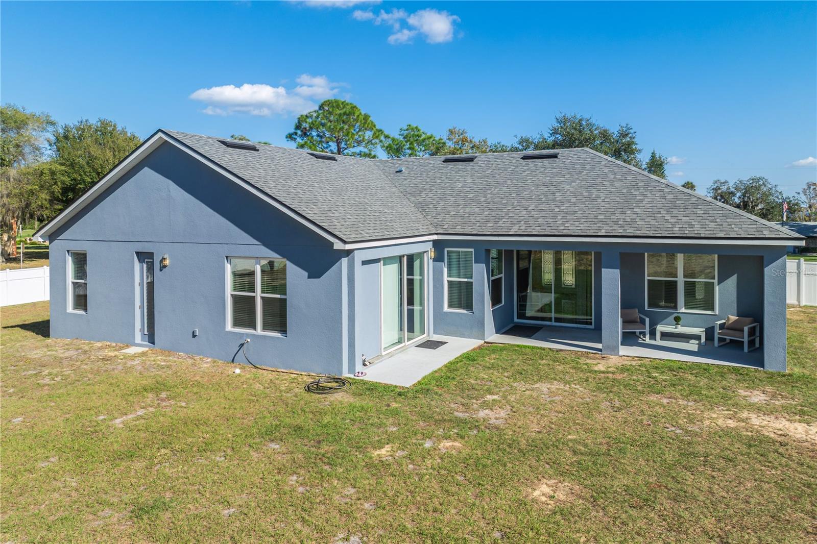 WALK IN WATER LAKE ESTATES PH 01 - Residential