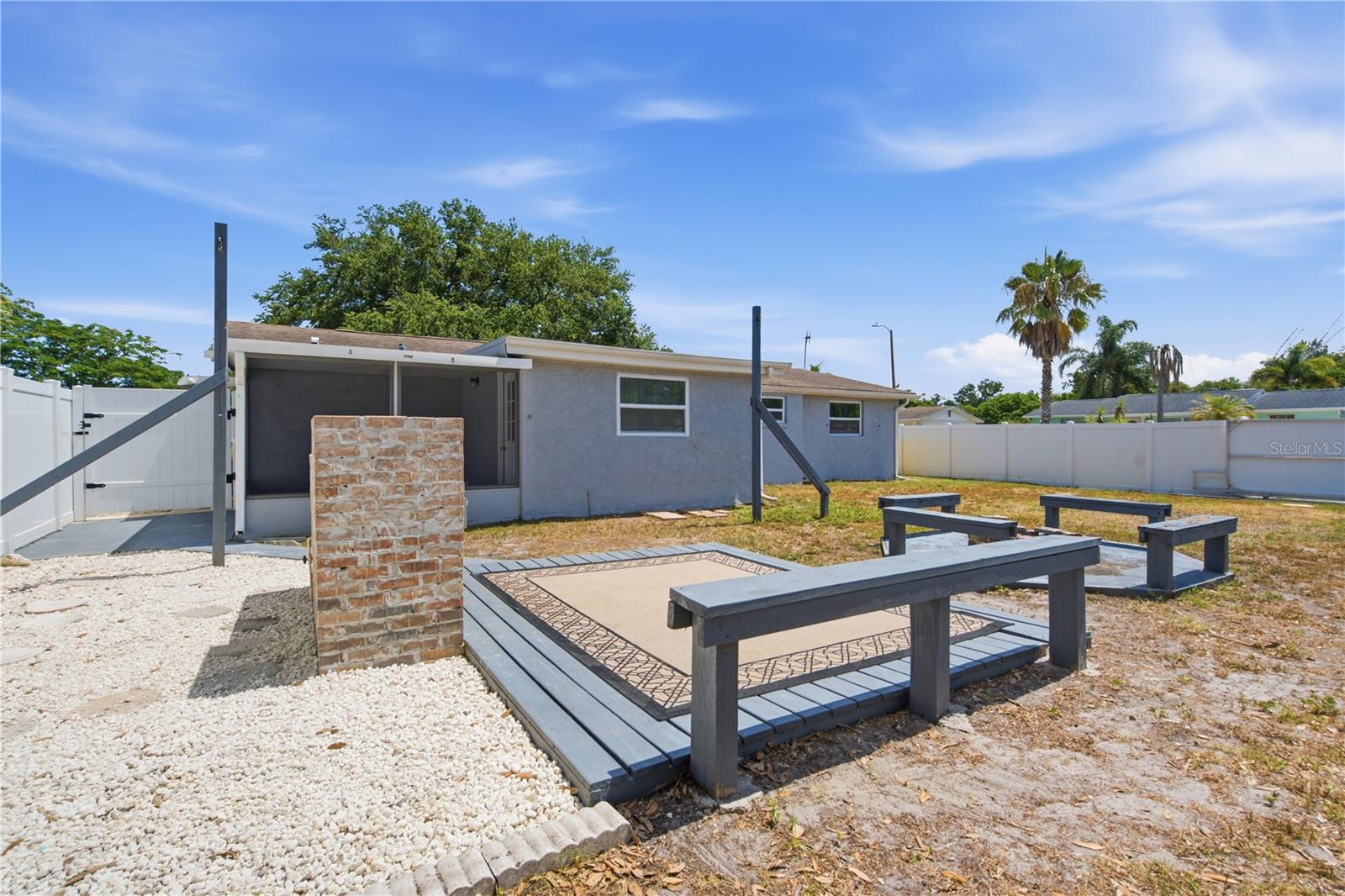 HOLIDAY LAKE ESTATES - Residential