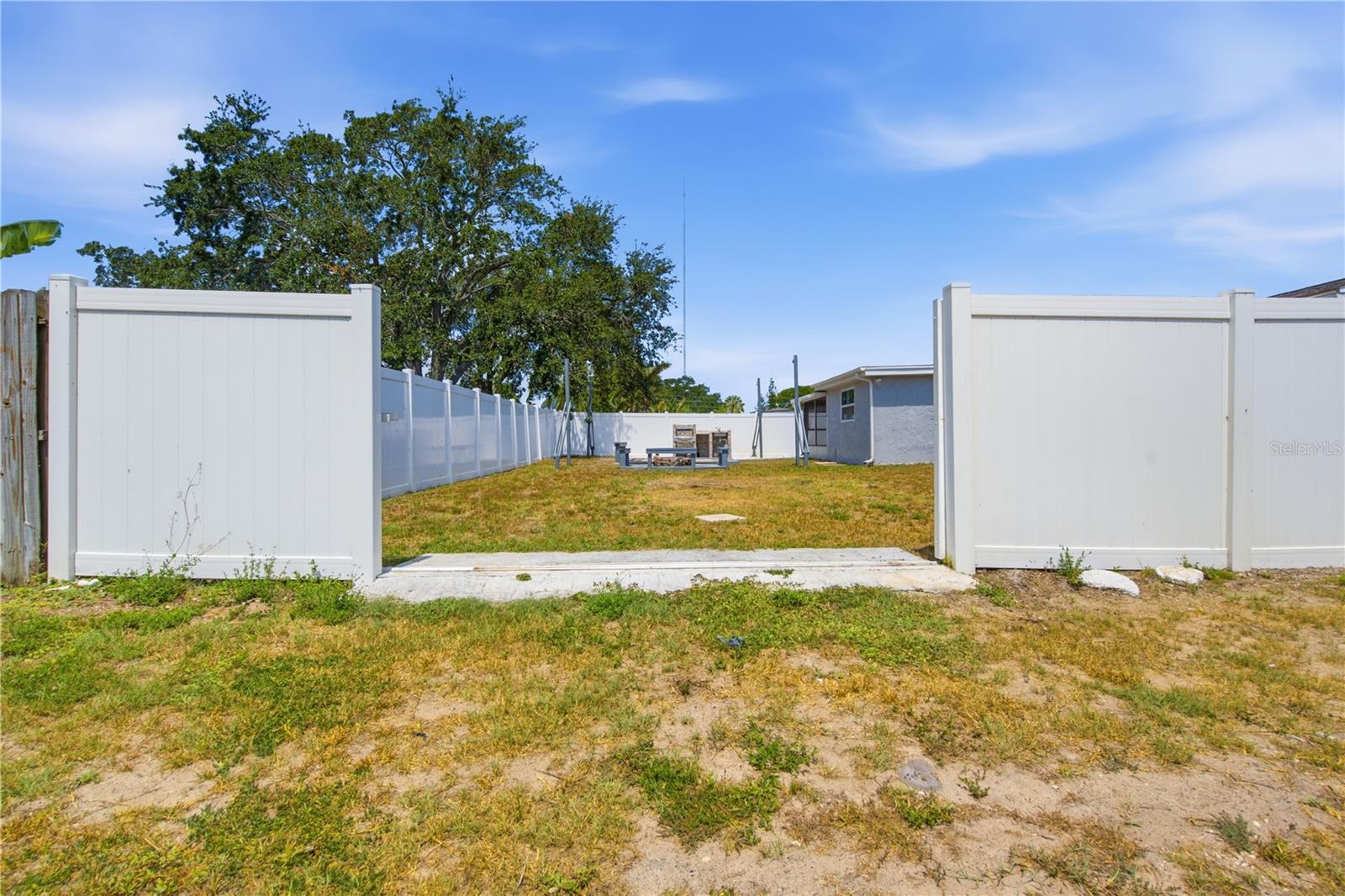 HOLIDAY LAKE ESTATES - Residential