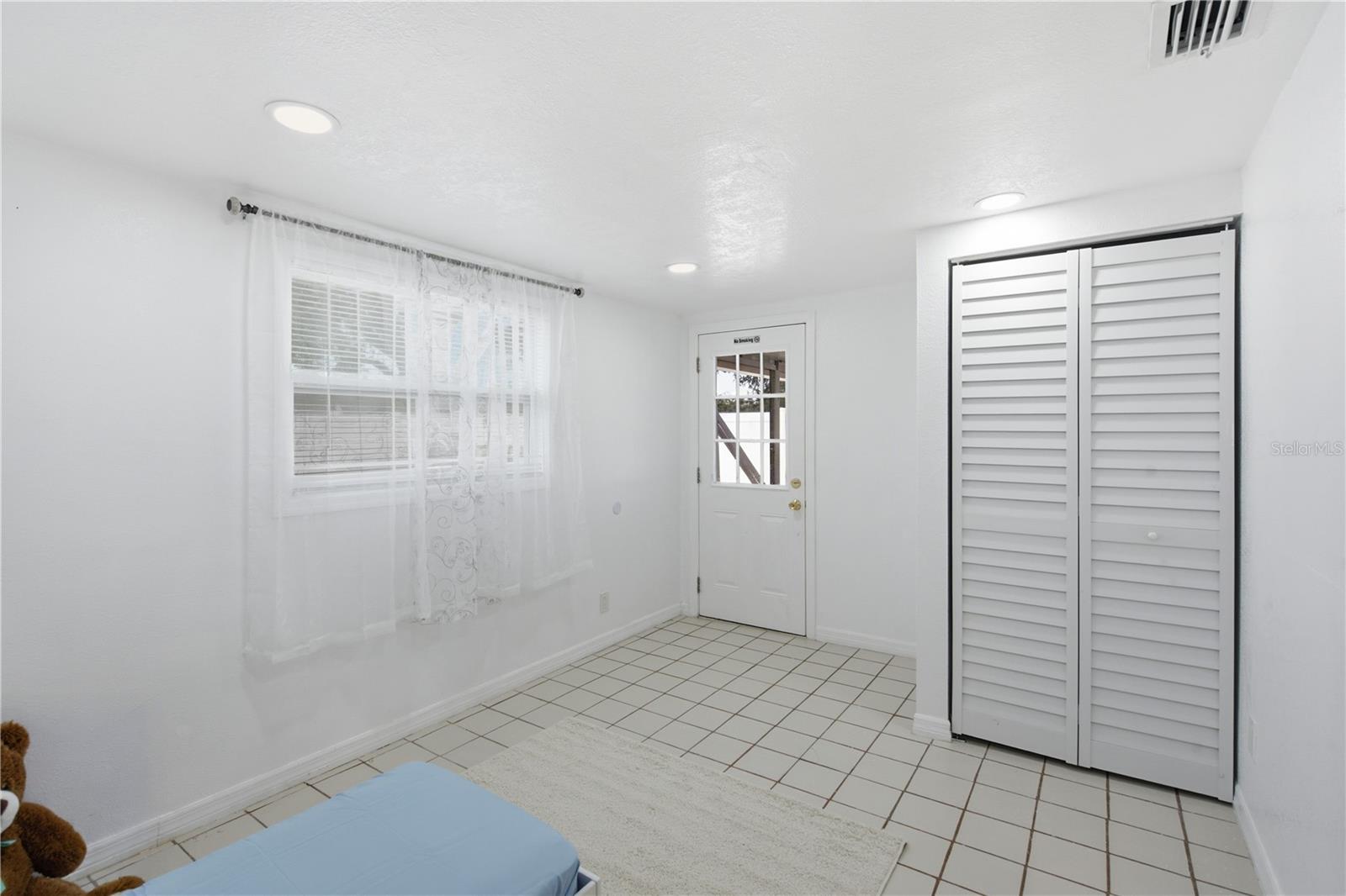 HOLIDAY LAKE ESTATES - Residential