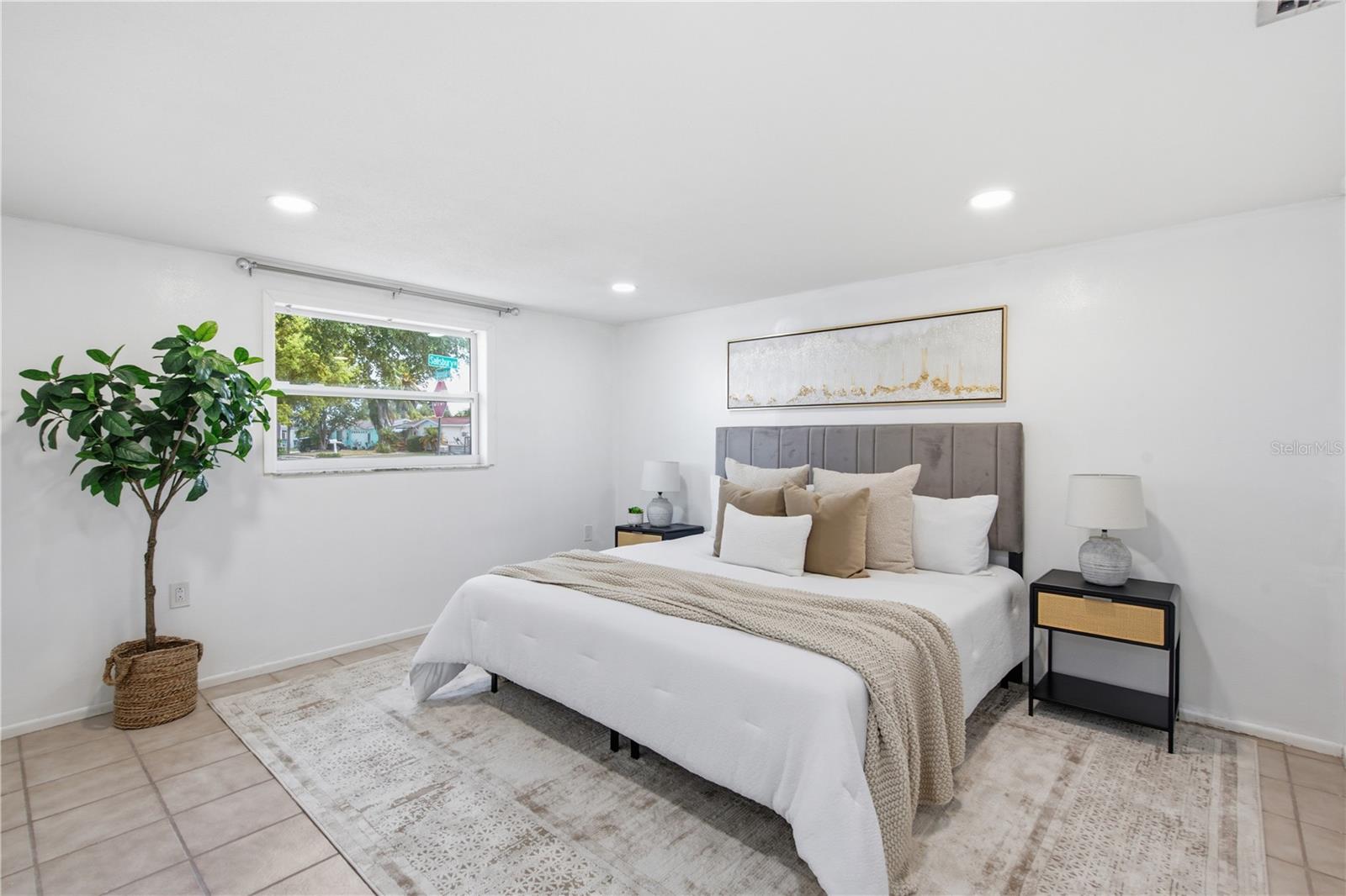 HOLIDAY LAKE ESTATES - Residential