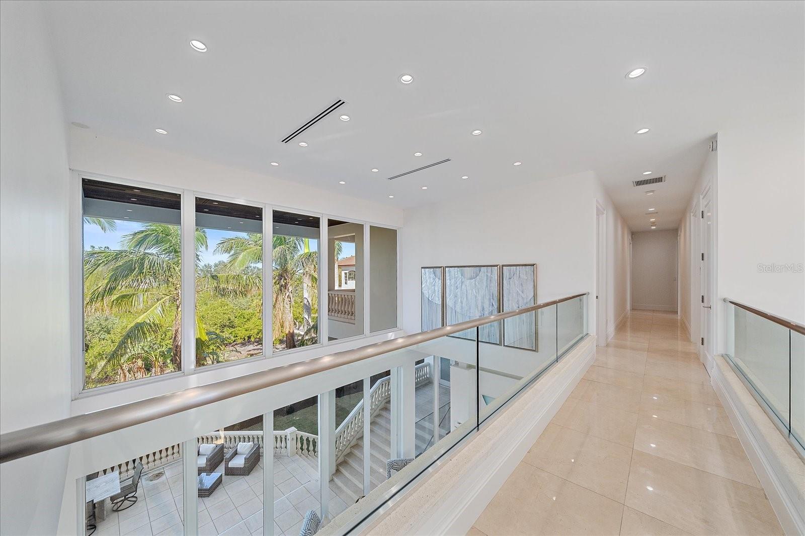 ROBERTS POINT 2 - Residential
