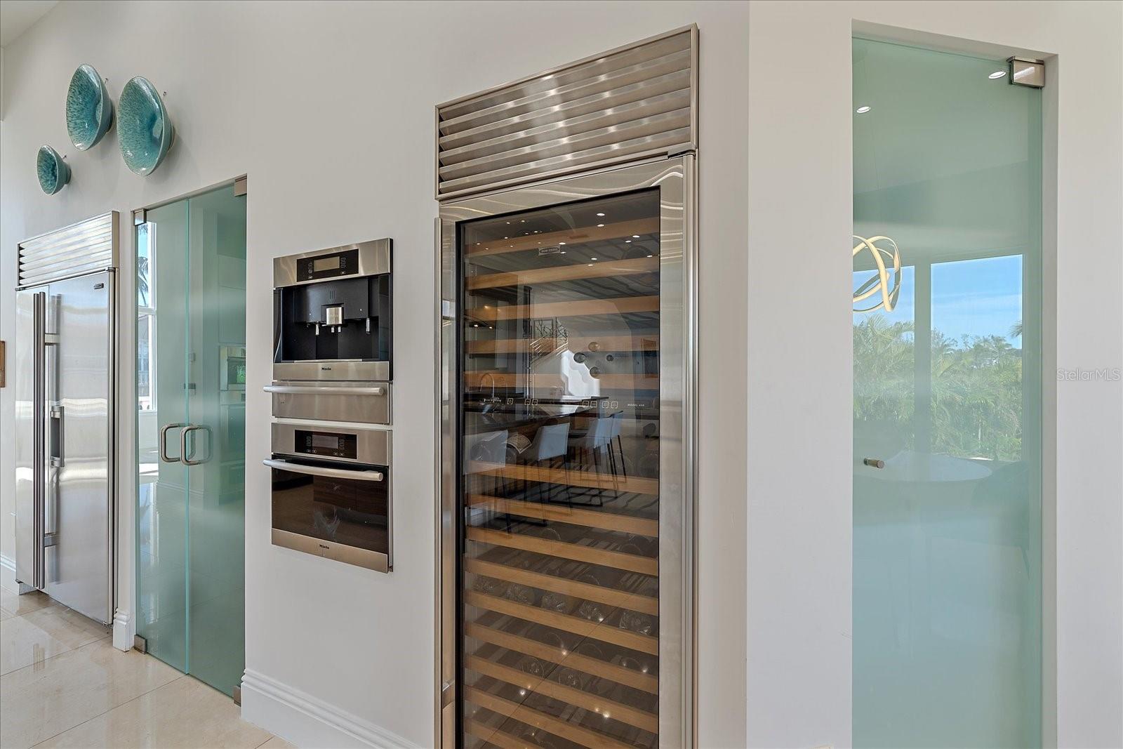 ROBERTS POINT 2 - Residential