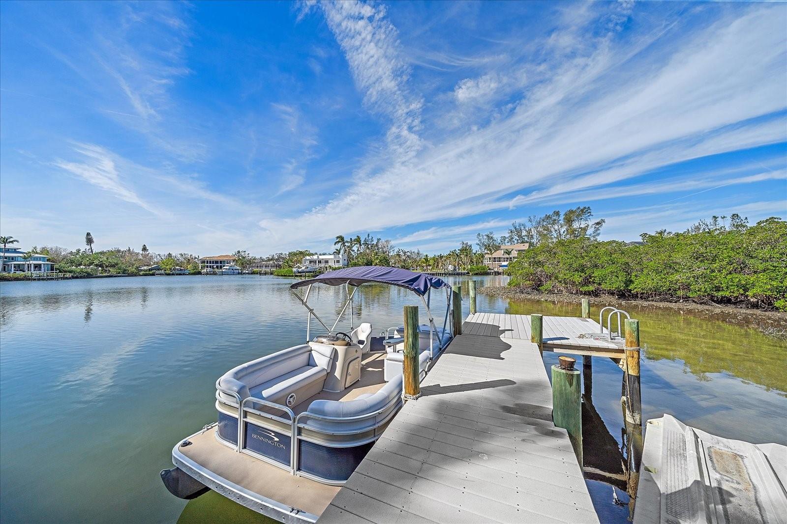 ROBERTS POINT 2 - Residential