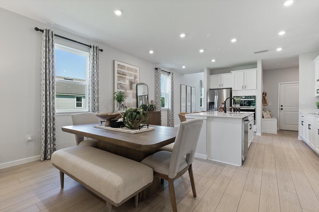 SEMINOLE PALMS PH 1 - Residential