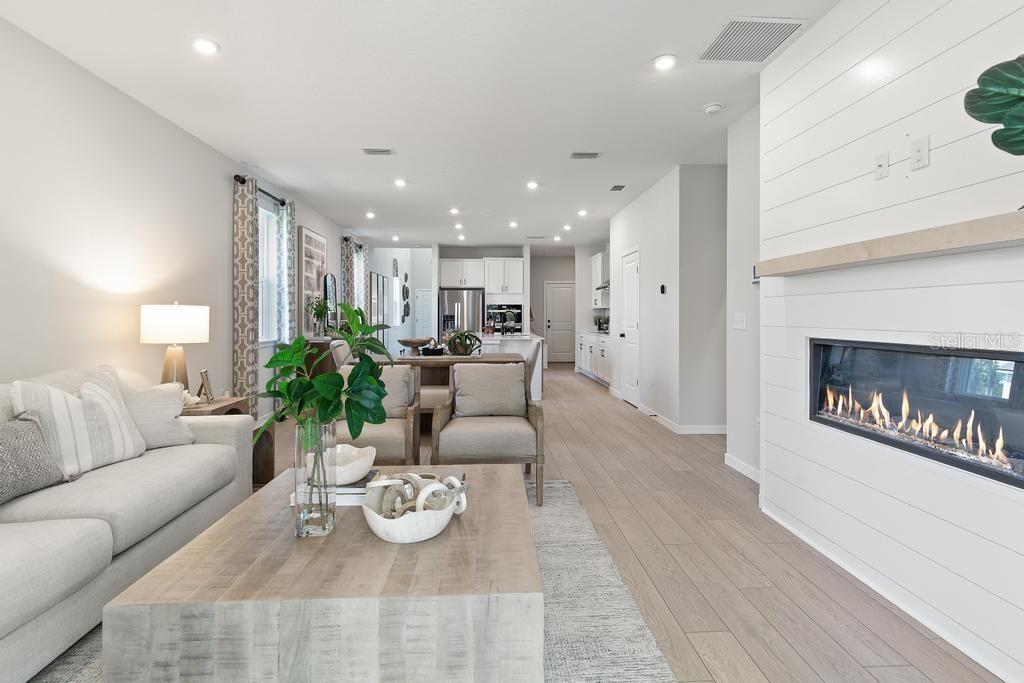 SEMINOLE PALMS PH 1 - Residential