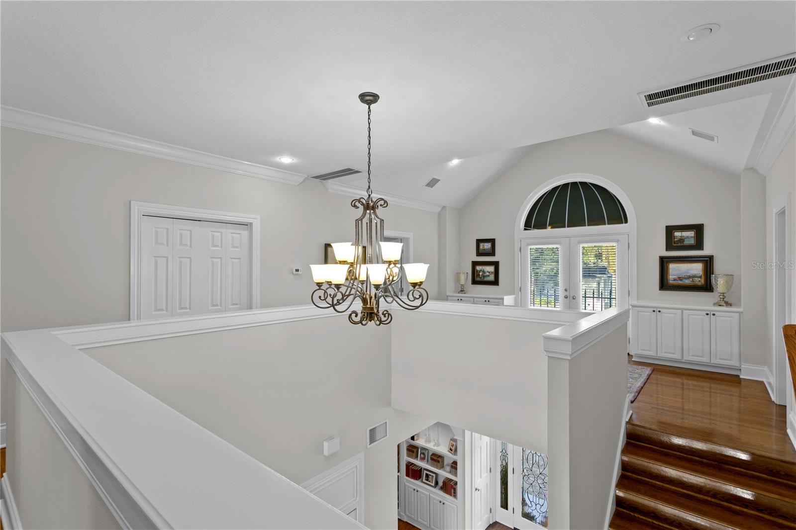 SUNSET PARK - Residential