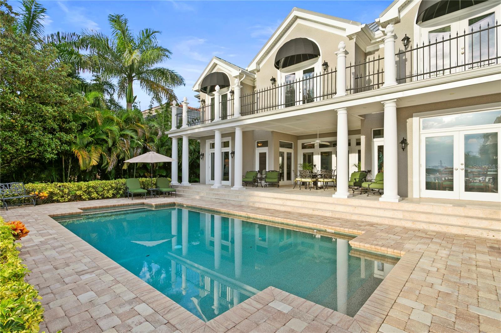 SUNSET PARK - Residential