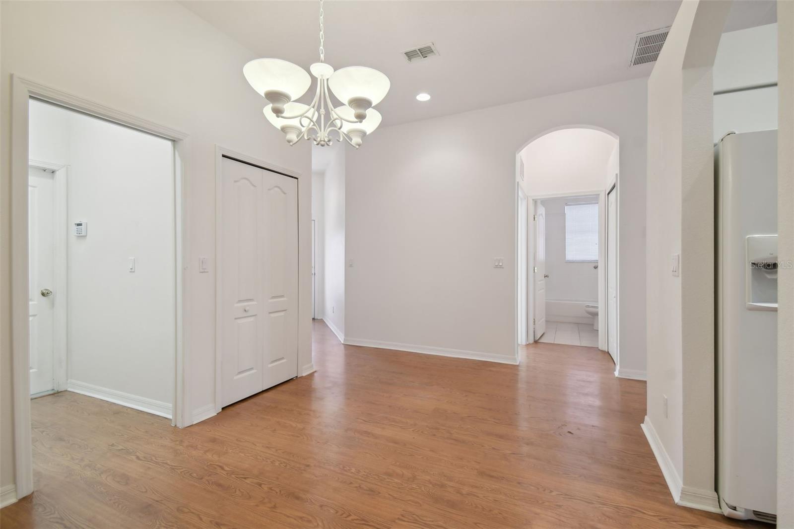 SUMMERTREE PRCL 04 - Residential Lease