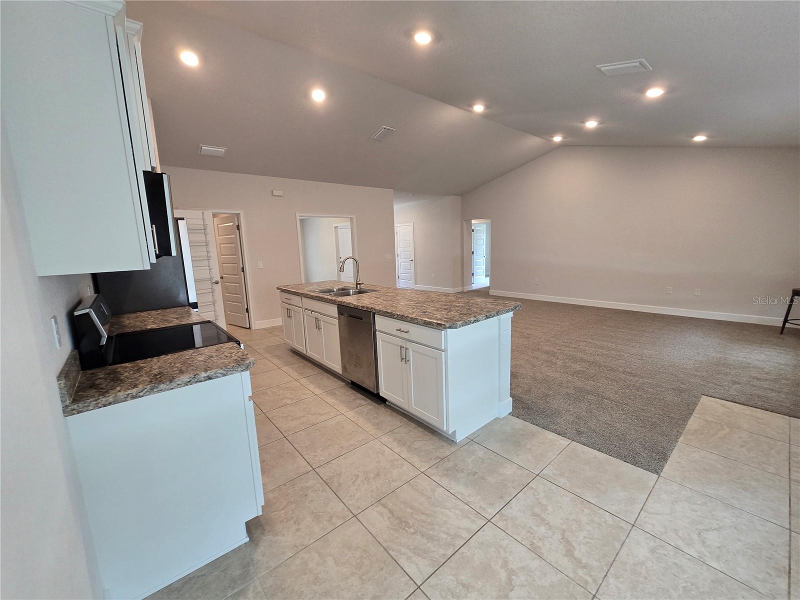 CITRUS SPGS UN 24 - Residential