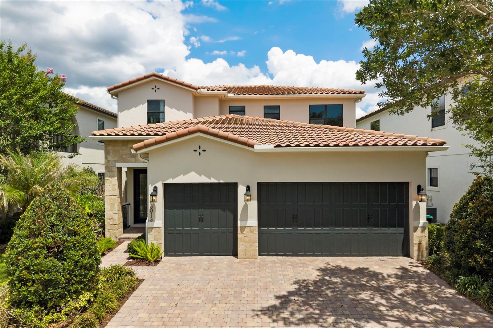 EAGLE CREEK - Residential