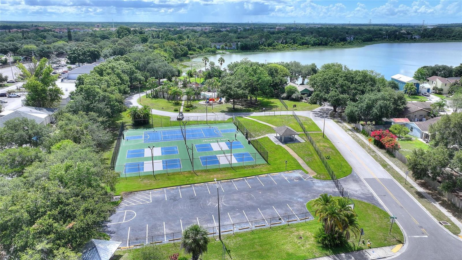 LAKE ST GEORGE-UNIT 1 - Residential
