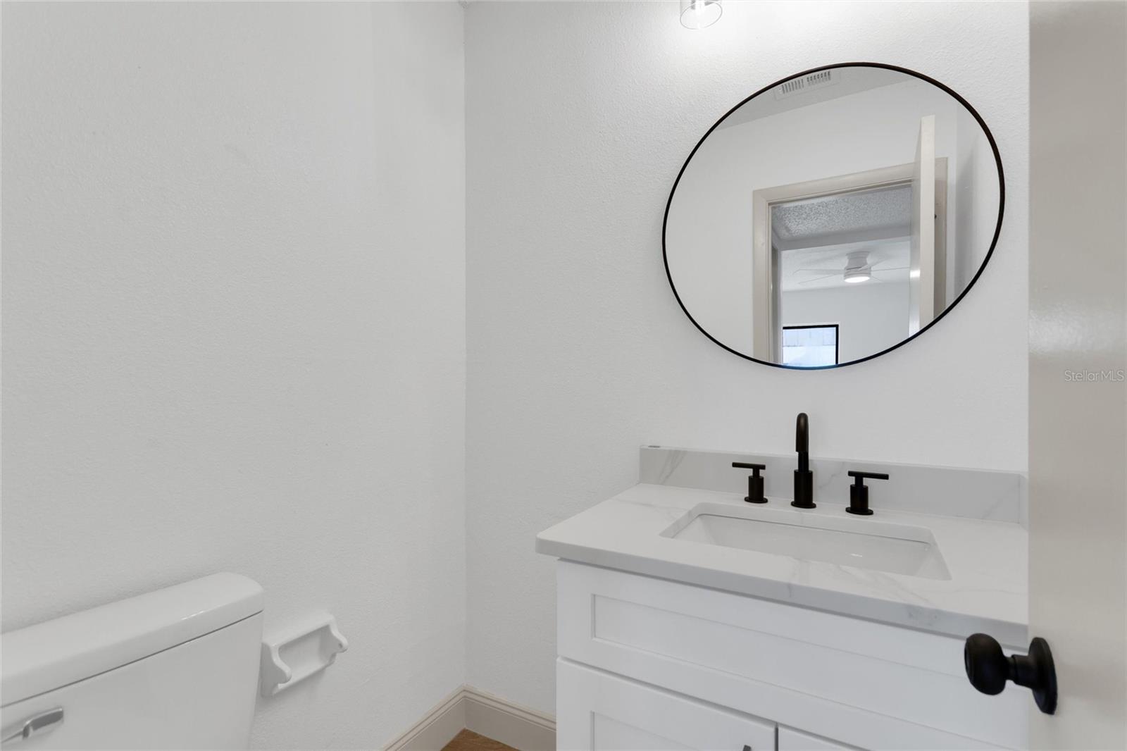 LAKE ST GEORGE-UNIT 1 - Residential