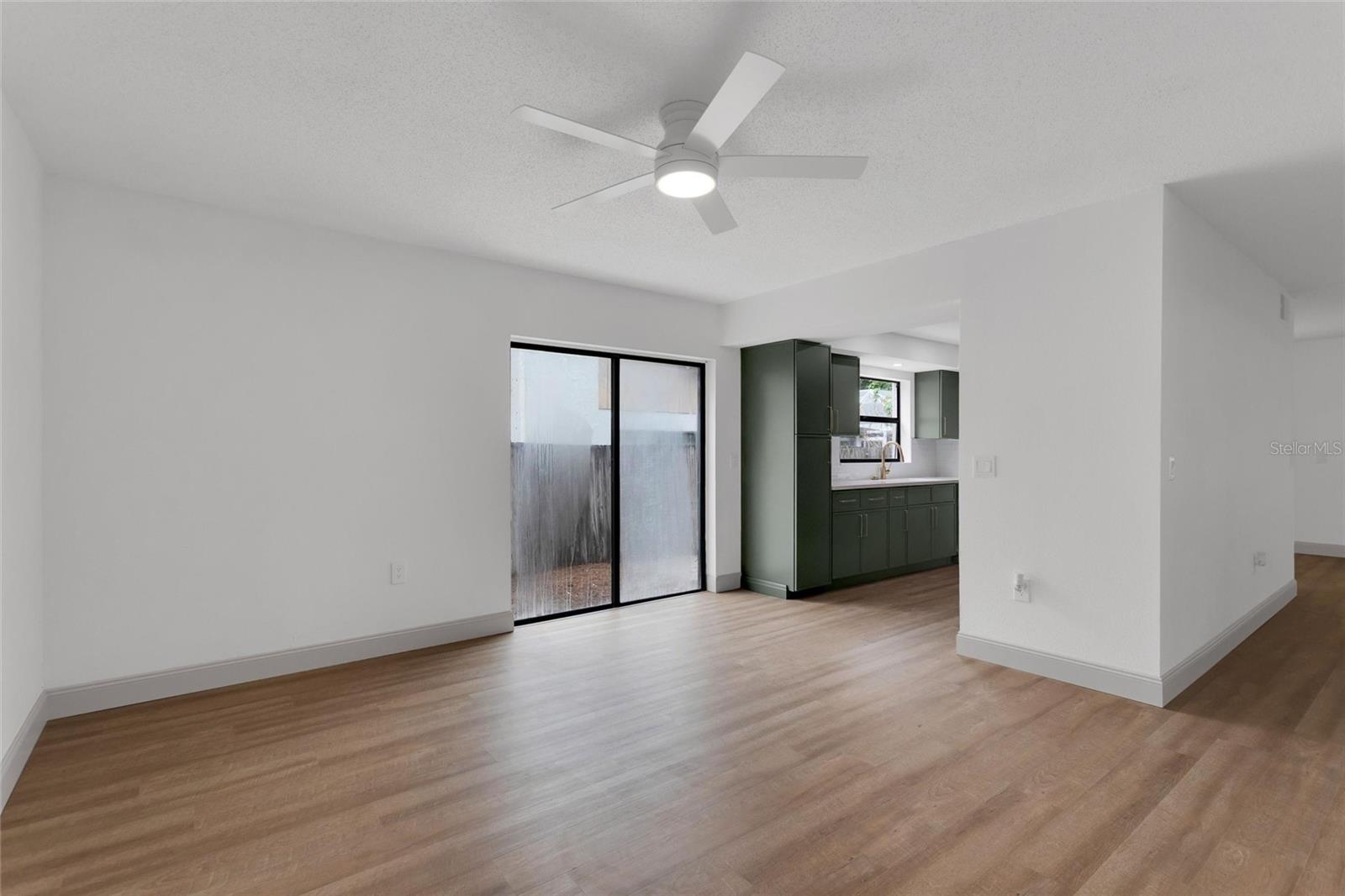 LAKE ST GEORGE-UNIT 1 - Residential