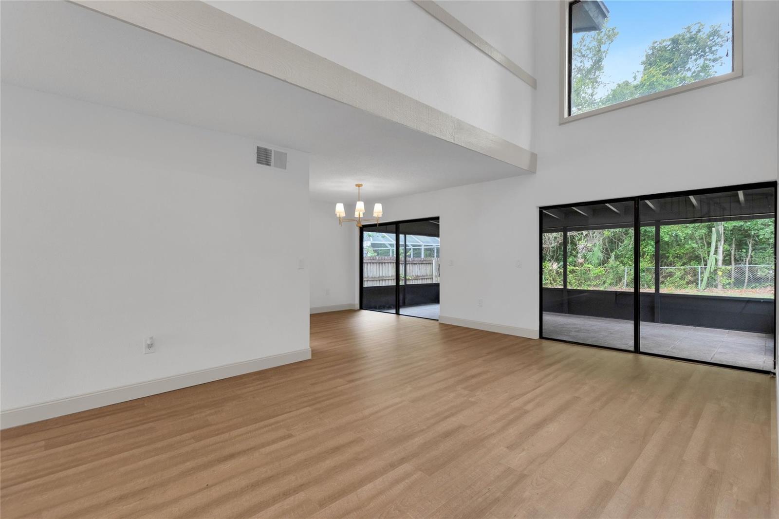 LAKE ST GEORGE-UNIT 1 - Residential