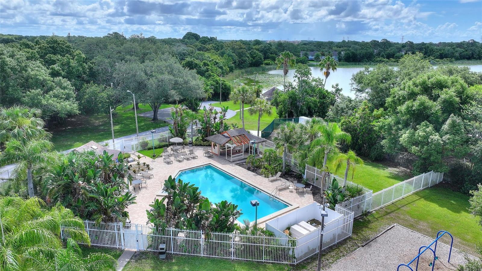 LAKE ST GEORGE-UNIT 1 - Residential