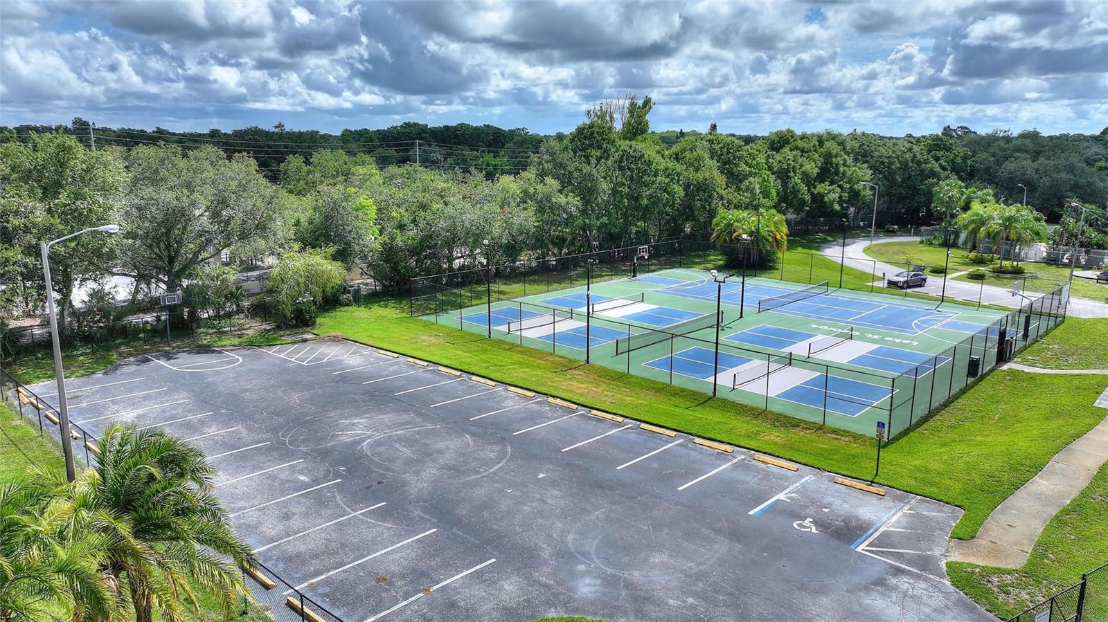 LAKE ST GEORGE-UNIT 1 - Residential