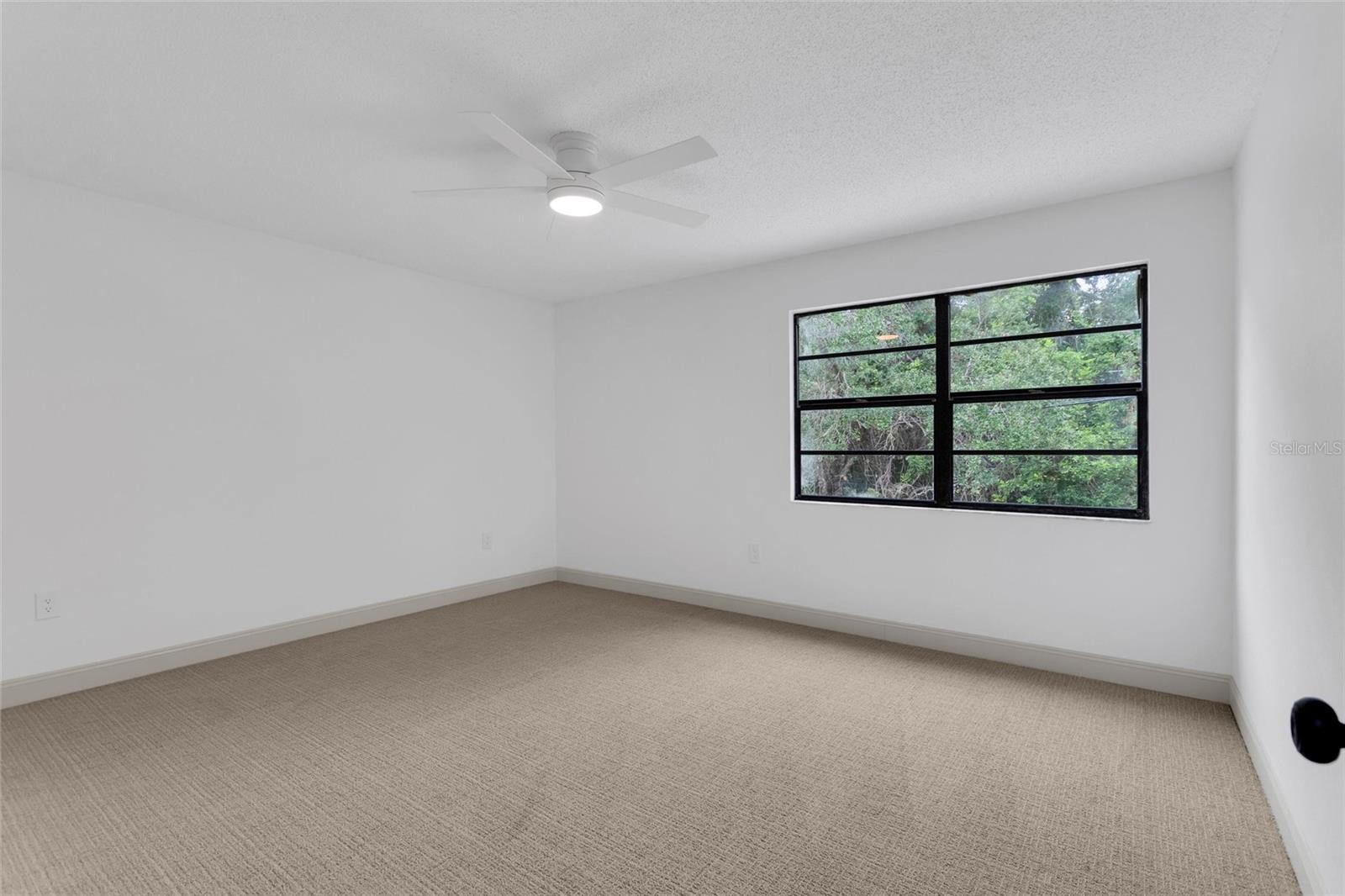 LAKE ST GEORGE-UNIT 1 - Residential